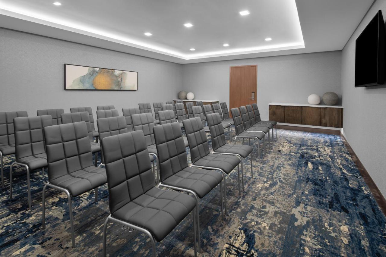 Ac Hotel By Marriott Charlotte Ballantyne Bagian luar foto