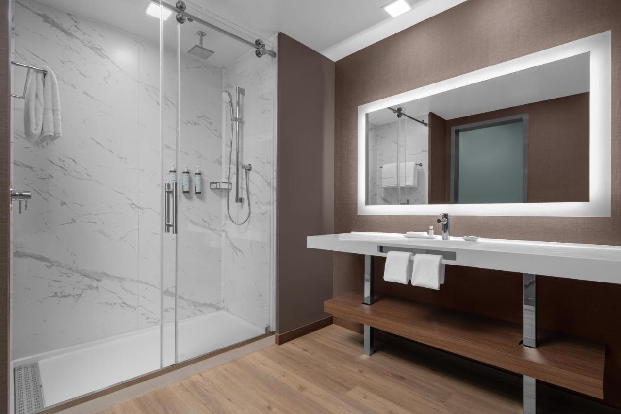 Ac Hotel By Marriott Charlotte Ballantyne Bagian luar foto